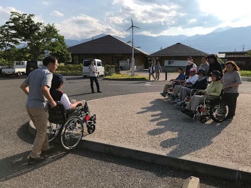 「地域トラベルサポーター養成講座＆手引き介助ボランティア研修4日間／4月開校」